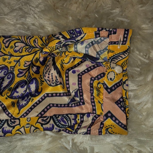 💗JETSET DIARIES 💗. CROSSOVER TRAGEDY BLOUSE M - Picture 6 of 8